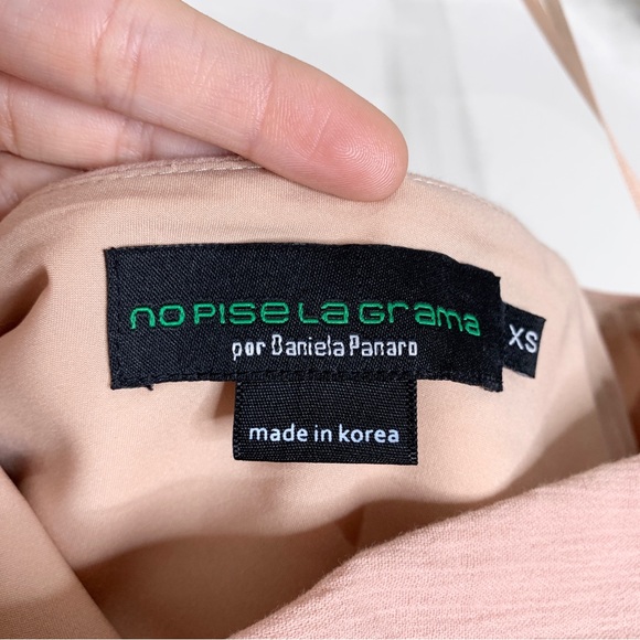 No Pise La Grama La Enamorada Top (Sz XS) One Shoulder Puff Sleeve Rose Khaki - Picture 13 of 15